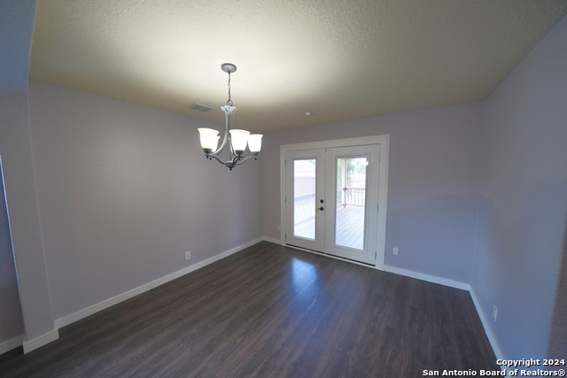 Image 11 of 50 For 523 Diana  