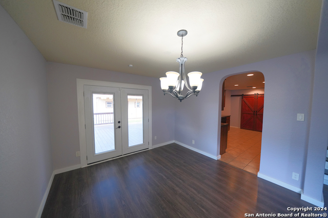 Image 13 of 50 For 523 Diana  