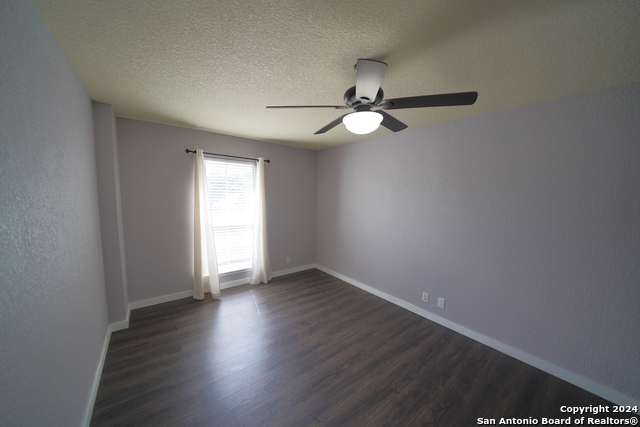 Image 30 of 50 For 523 Diana  