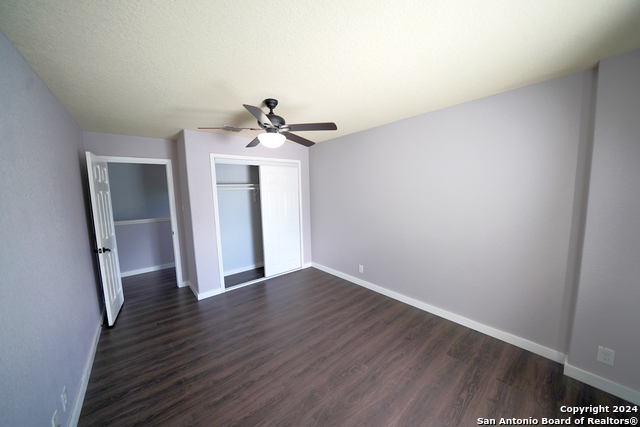 Image 32 of 50 For 523 Diana  