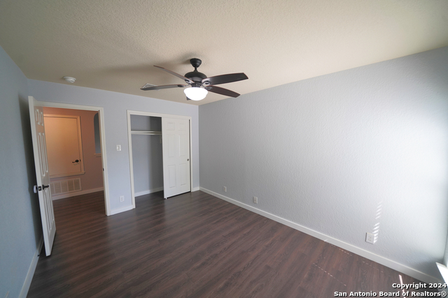 Image 36 of 50 For 523 Diana  