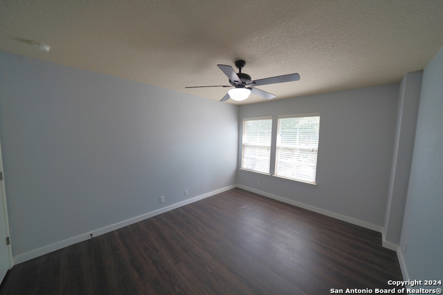 Image 38 of 50 For 523 Diana  