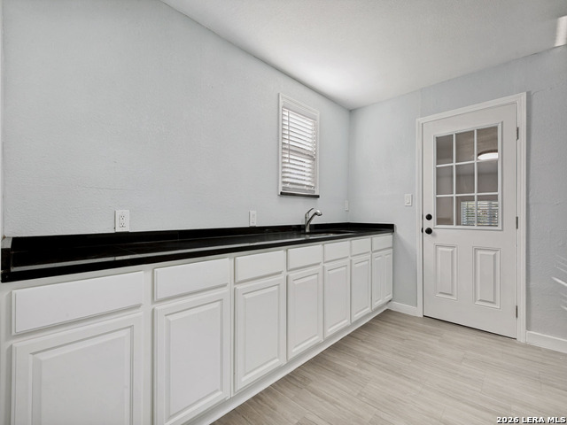 Image 2 of 25 For 1815 Mayfield Blvd