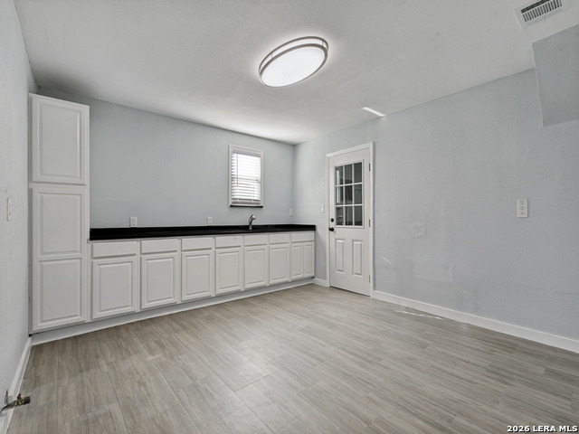 Image 24 of 25 For 1815 Mayfield Blvd