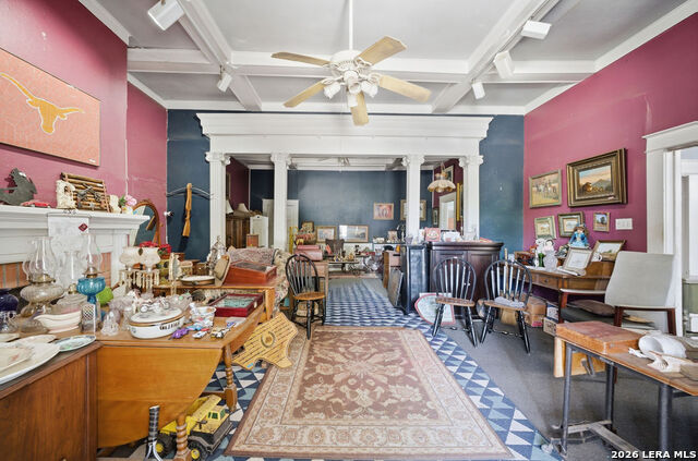 Image 4 of 27 For 615 Euclid E