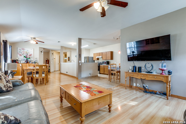 Image 4 of 25 For 9442 Sage Terrace