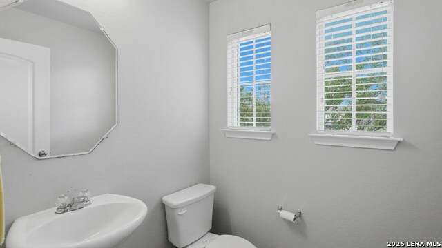 Image 10 of 50 For 471 Magnolia Wind