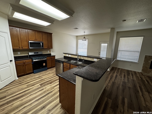 Image 10 of 30 For 5911 Cinnabar