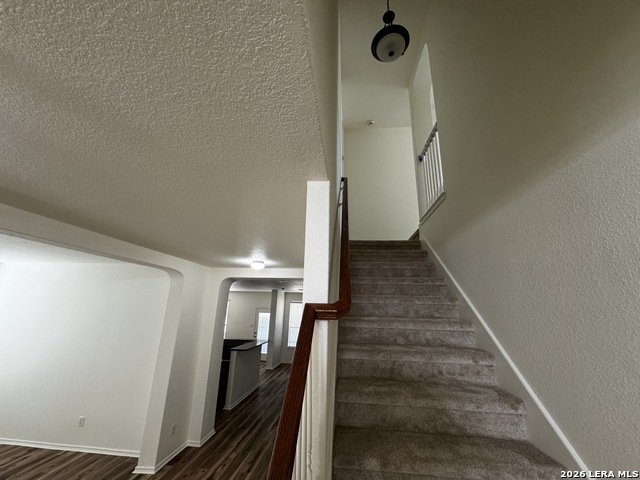 Image 17 of 30 For 5911 Cinnabar