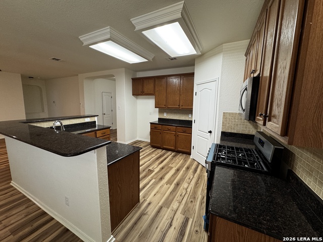 Image 23 of 30 For 5911 Cinnabar