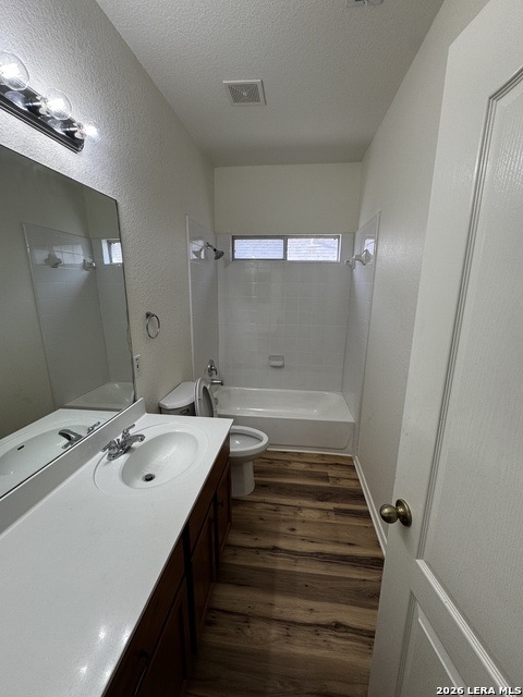 Image 4 of 30 For 5911 Cinnabar