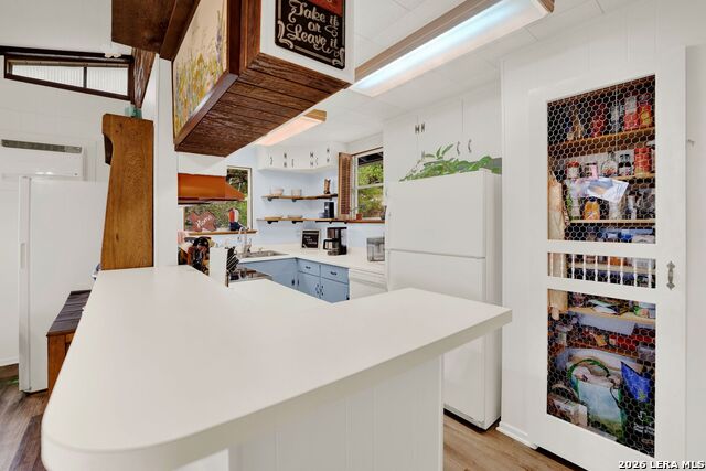 Image 11 of 35 For 137 Hilltop Loop East