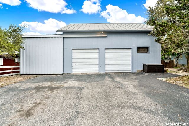 Image 7 of 35 For 137 Hilltop Loop East