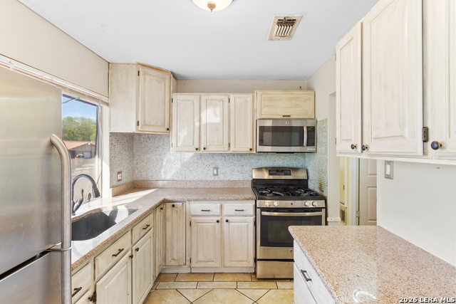 Image 13 of 25 For 4503 Guadalajara