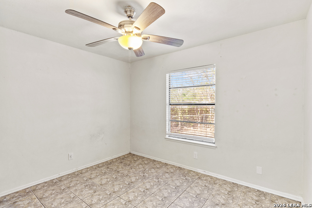 Image 21 of 25 For 4503 Guadalajara