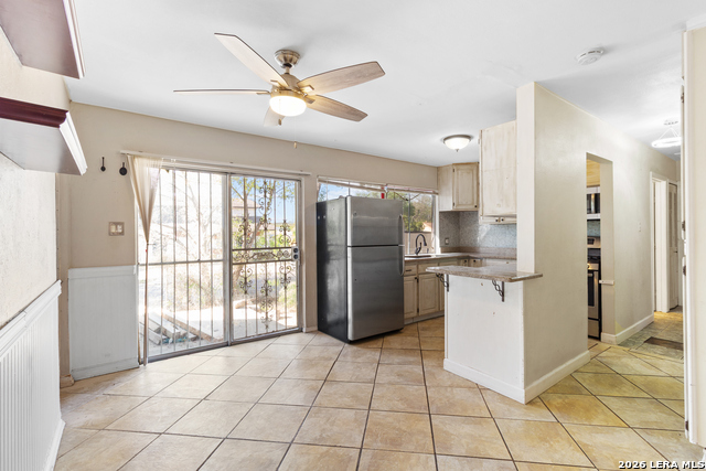 Image 8 of 25 For 4503 Guadalajara