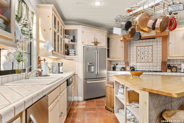 Image 11 of 47 For 1901 Riada  