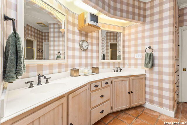 Image 16 of 47 For 1901 Riada  