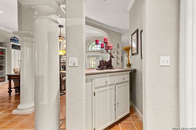 Image 23 of 47 For 1901 Riada  