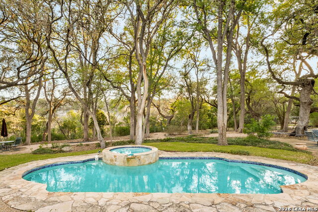 Image 33 of 47 For 1901 Riada  