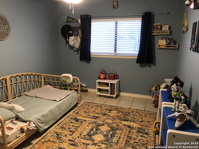 Image 16 of 26 For 11302 Candle Park