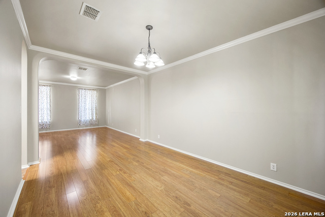 Image 18 of 44 For 17230 Darien Wing