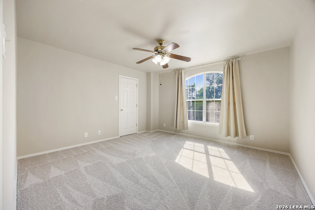 Image 26 of 44 For 17230 Darien Wing