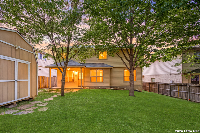 Image 40 of 44 For 17230 Darien Wing