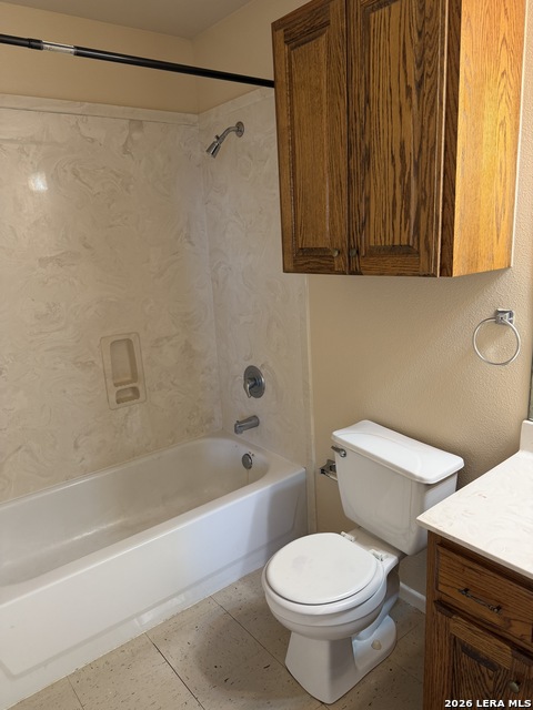 Image 11 of 34 For 212 Schriewer  201