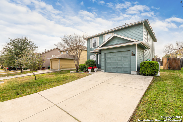 Image 3 of 30 For 2719 Moon Rock