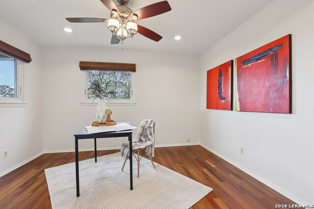 Image 22 of 57 For 714 Starcrest