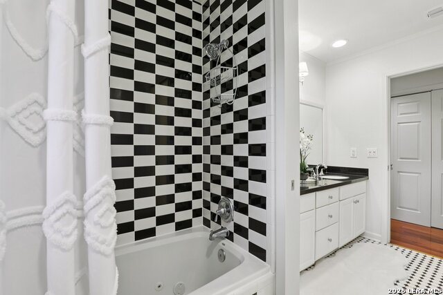 Image 35 of 57 For 714 Starcrest