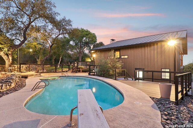 Image 4 of 57 For 714 Starcrest