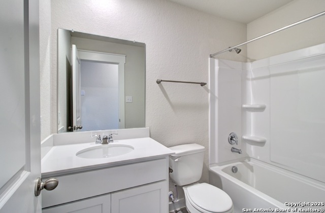 Image 17 of 18 For 2506 White Daisy Hill