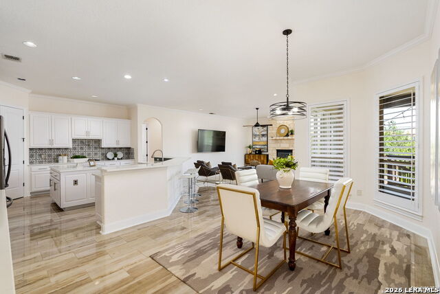 Image 10 of 47 For 22718 Fossil Peak