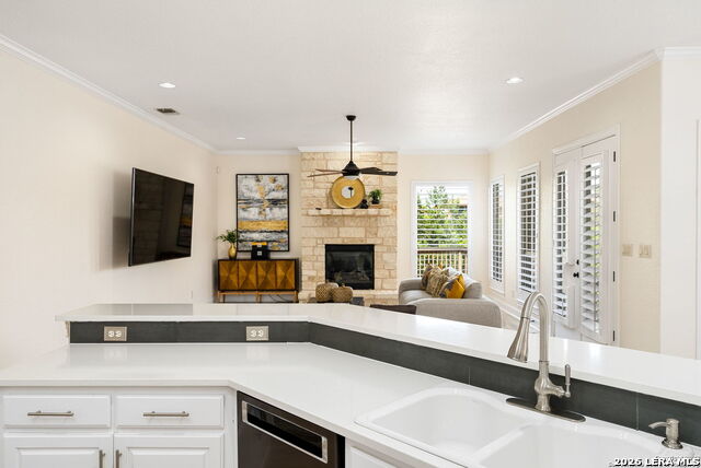 Image 16 of 47 For 22718 Fossil Peak