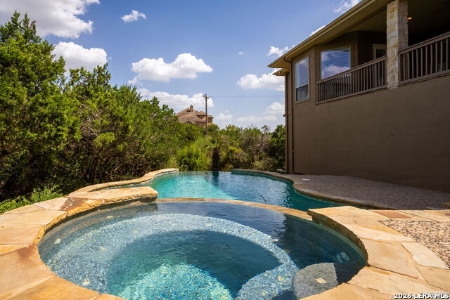 Image 37 of 47 For 22718 Fossil Peak