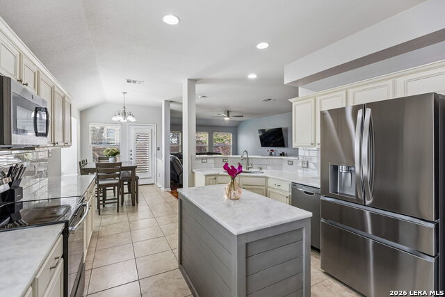 Image 7 of 29 For 22307 Mesa Butte