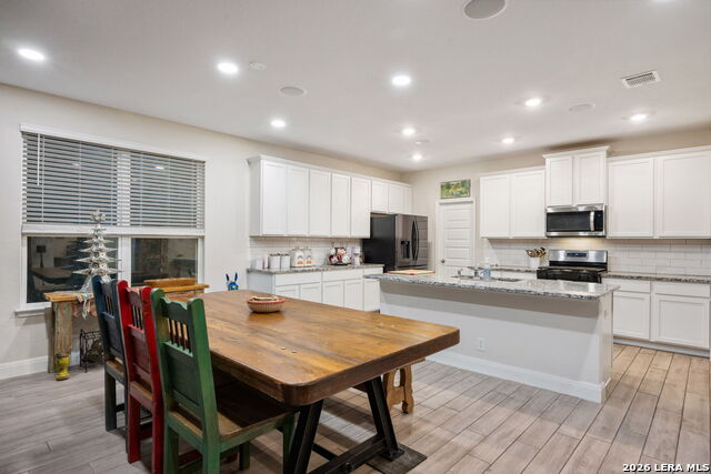 Image 7 of 50 For 21902 Santa Elena Cyn