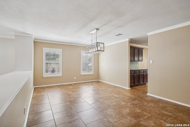 Image 12 of 50 For 2318 Tristan