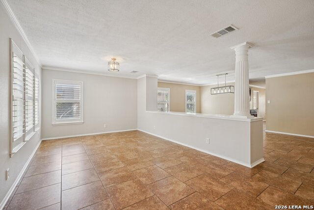 Image 14 of 50 For 2318 Tristan