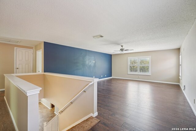 Image 26 of 50 For 2318 Tristan