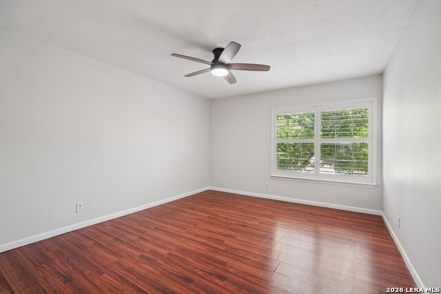 Image 28 of 50 For 2318 Tristan