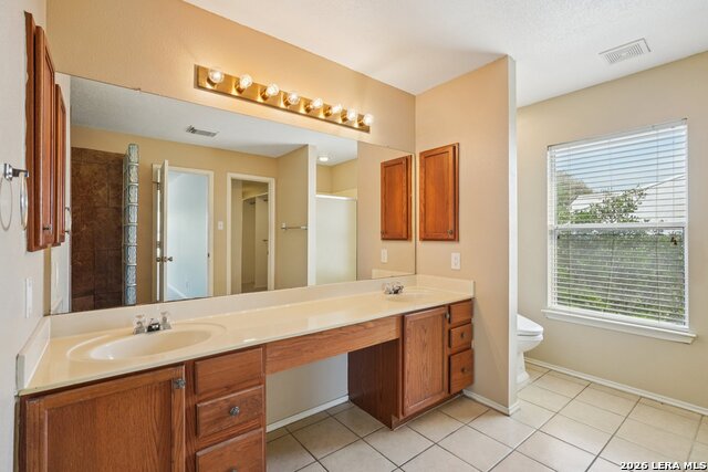 Image 33 of 50 For 2318 Tristan