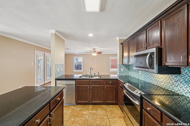 Image 8 of 50 For 2318 Tristan