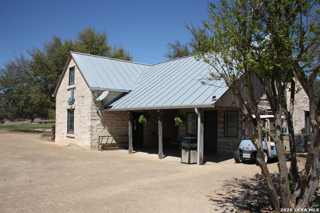 Image 4 of 31 For 225 Junius Peak S
