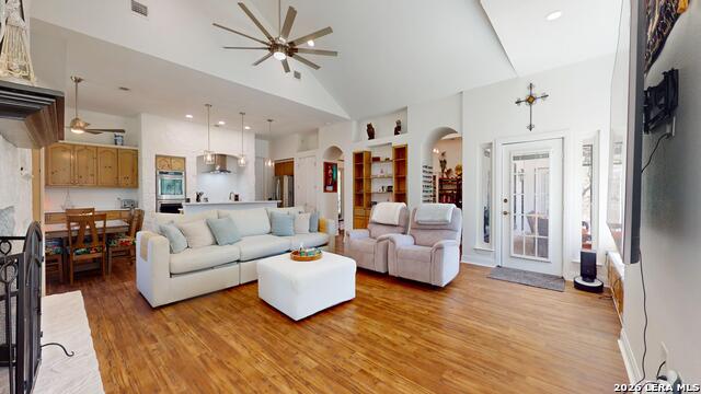 Image 9 of 64 For 795 Persimmon