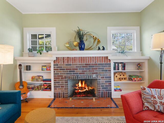 Image 10 of 40 For 230 Allensworth Street