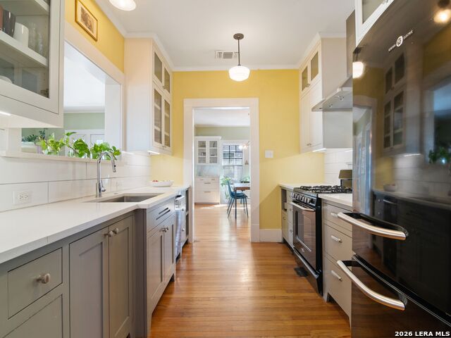 Image 18 of 40 For 230 Allensworth Street