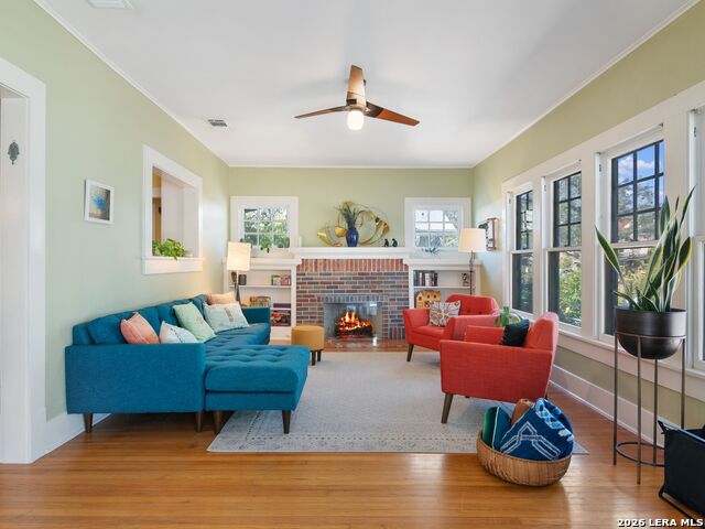 Image 7 of 40 For 230 Allensworth Street